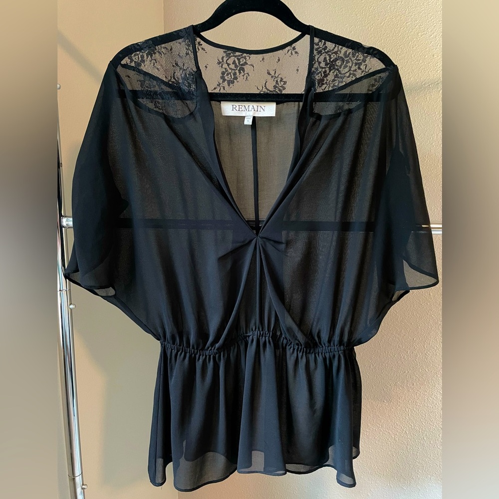 REMAIN Blouse with Lace Shoulder Panels | Black | Small